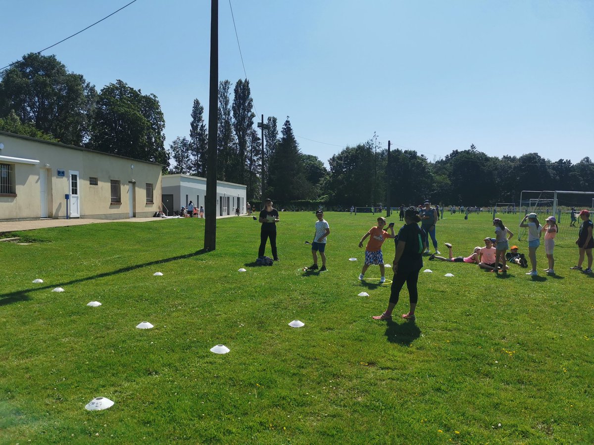 Rencontres olympiades et sports adaptés pour les écoles de l'association USEP de Bernay 4 jours plus de 500 élèves bravo à tous <a href="/USEPEure/">USEP27 Olivier Hurel</a> @MoncadaFra