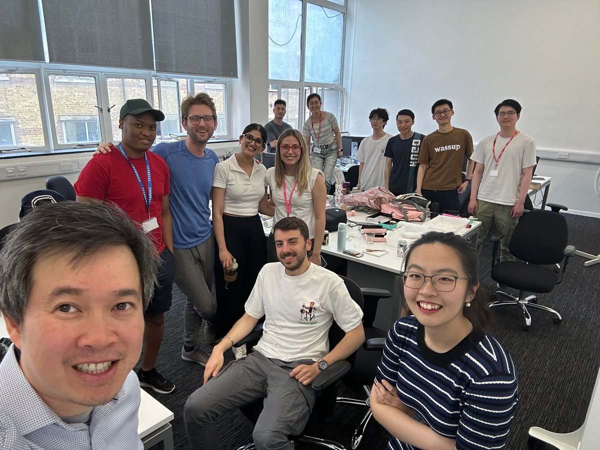 Many congratulations to <a href="/Jianing_Li_/">Jianing Li</a>  for successfully completing her PhD Early-Stage Assessment on the effect of protecting groups on the solubility &amp; crystallisation of short-chain peptides! Thanks to Prof <a href="/RongjunChen/">Rongjun Chen</a> for being the ESA assessor. Very well done🎉