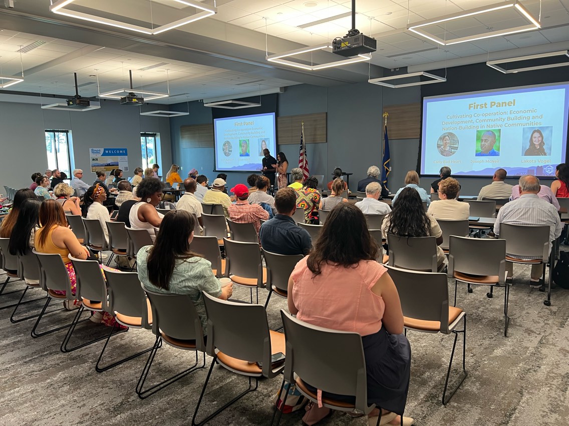 ACEeducators's tweet image. The #ACEInstitute2024 officially begins today!
After an opening speech from our president Gary Hampton, participants gathered to attend the first of many sessions we will enjoy over the next three days of exchange and discovery.

#CommunityBuilding #NativeCommunities #Cooperation