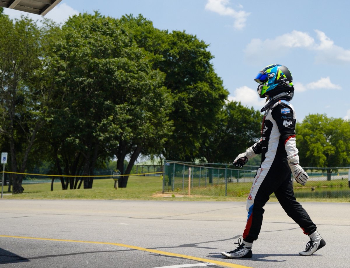 The downtime between races be like... 

#AydenIngratta / #AydenIngrattaMotorsports / #USFPro / @usfprochamps / @followjhdd