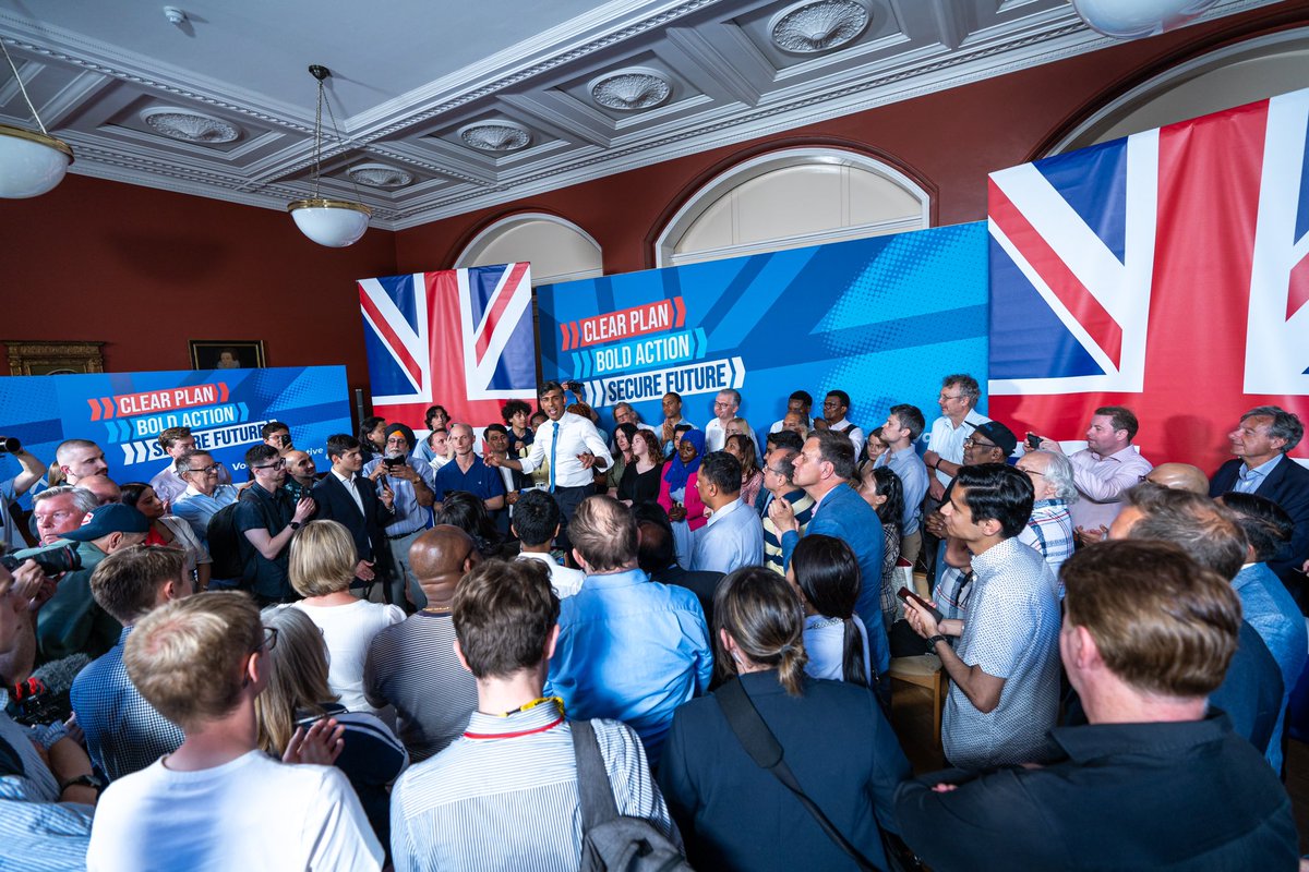 Rishi Sunak tweet media