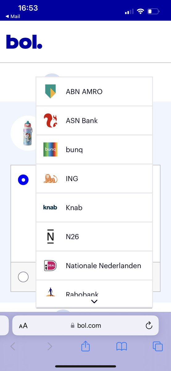 EchteDanny's tweet photo. @bol_com waarom kan ik op dit scherm niet met mijn vinger door de lijst scrollen en alleen met de pijltjes steeds een stap je omlaag/omhoog? Vanuit de gebruiker is dit vervelend en verwarrend. 
Helemaal fijn zou zijn als mijn standaard bank wordt voorgeselecteerd. https://t.co/bfbd1McAvt