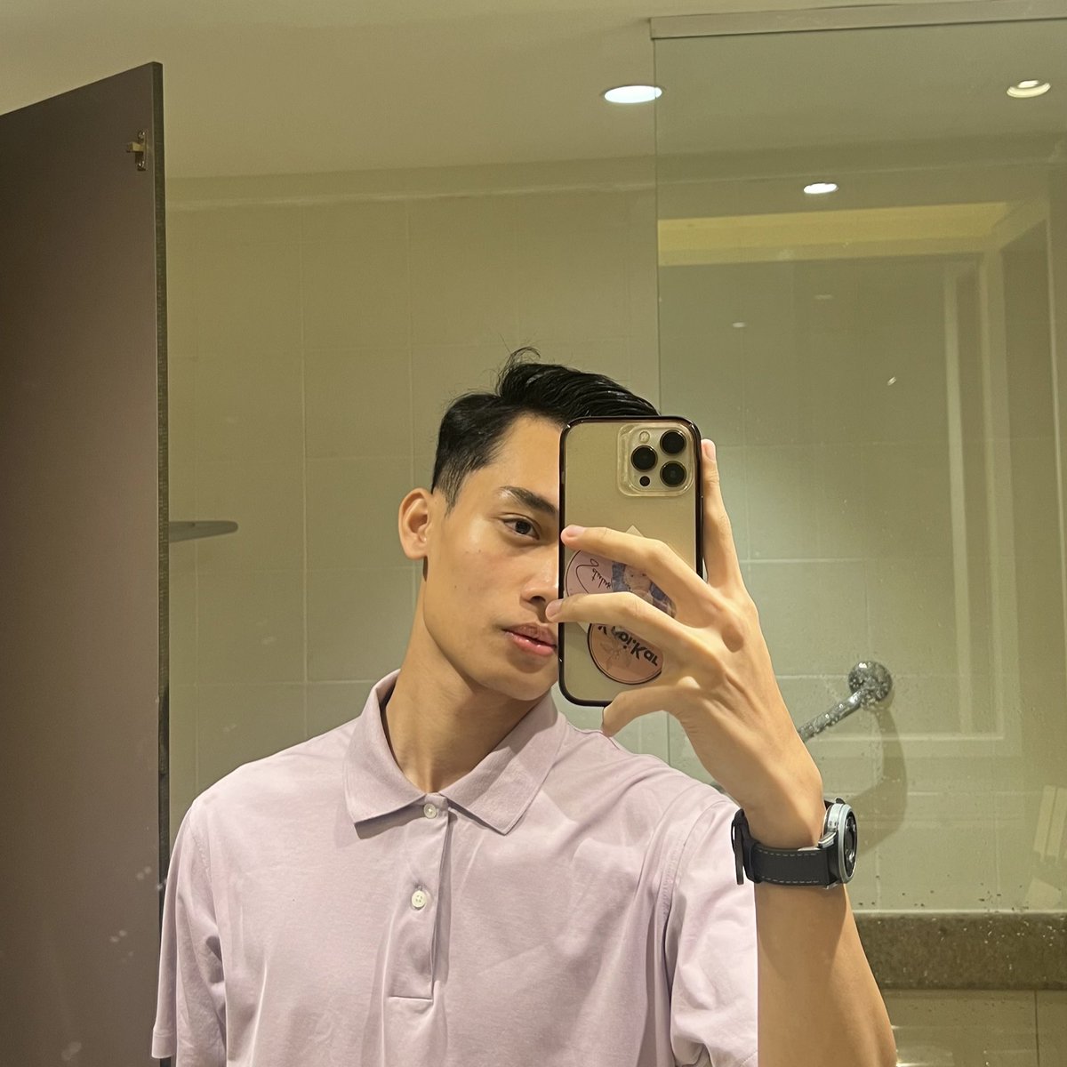 mirza_ihd's tweet photo. Pantang Bercermin 👅 https://t.co/uiNJlaNsGf