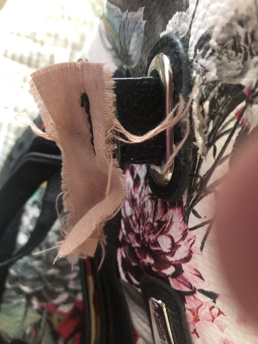 AdrienneWeissMD's tweet photo. #Stonemountainleather : This artificial leather bag I bought broke the 3rd time I wore it. #poorquality #disappointment https://t.co/z50CLQHMhj