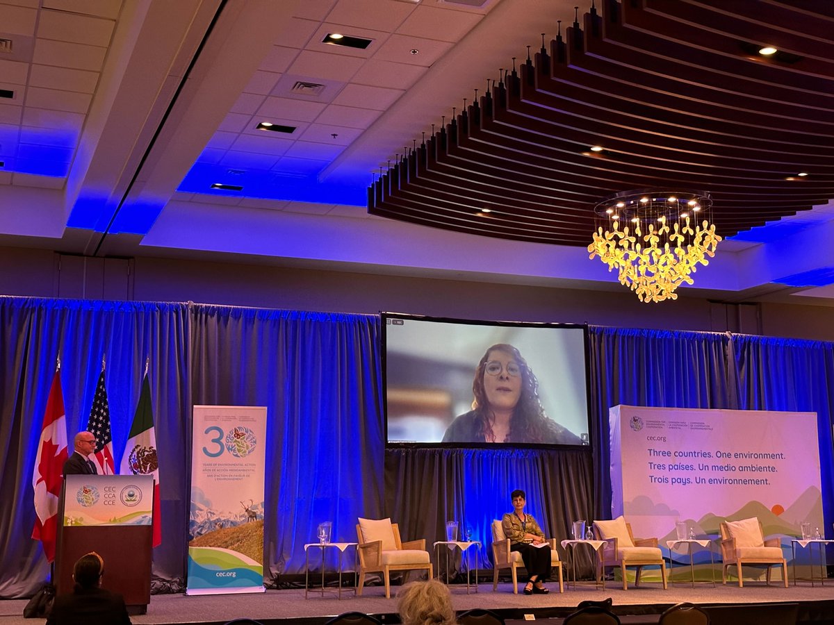 'En #Canadá, #EstadosUnidos y #México la calidad del aire es monitoreada de forma oficial x redes de estaciones reguladas.’
‘Expertos de calidad de aire de <a href="/SEMARNAT_mx/">SEMARNAT México</a>  trabajan c/ nosotros en el proyecto de Puebla.’ 
-Elizabeth Campos, Líder de proyecto, Calidad ambiental, CCA
