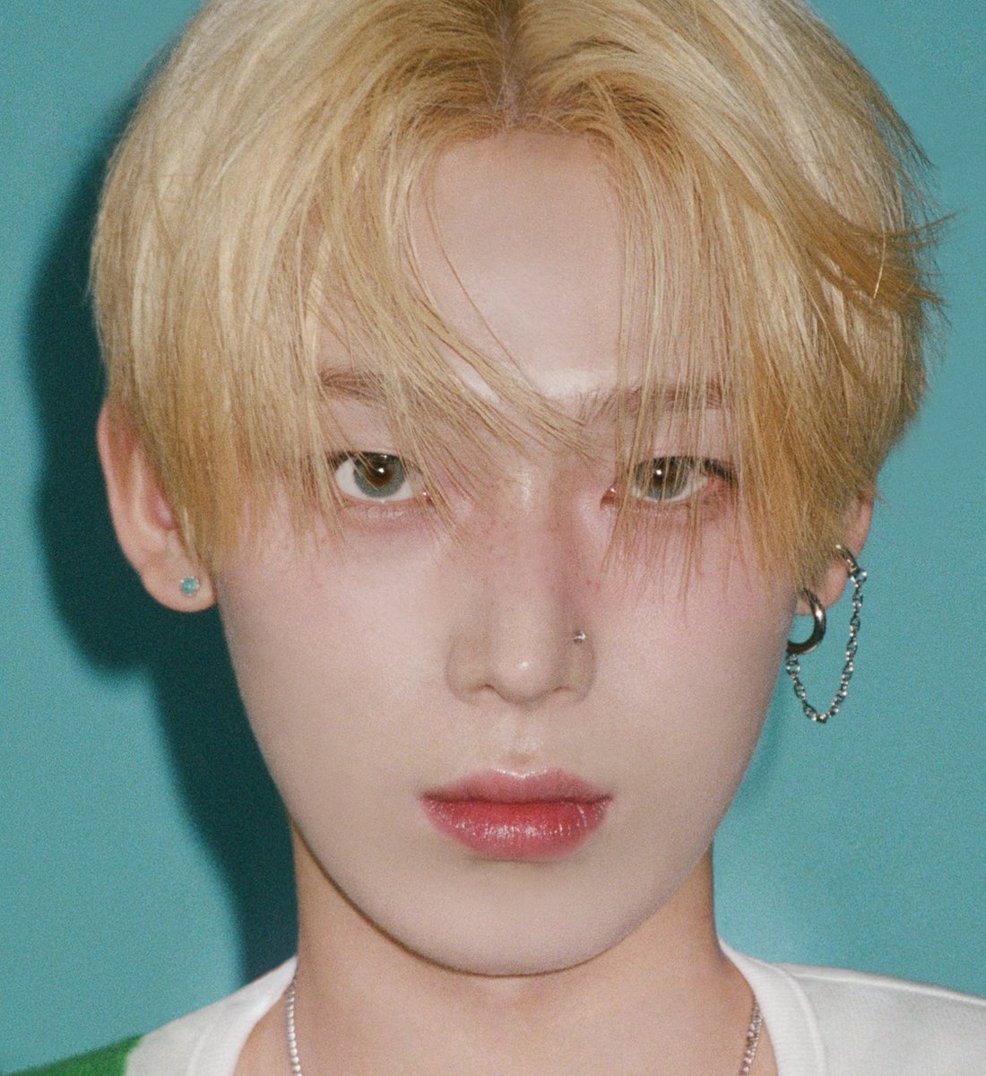이 블러셔 주근깨에는 유구한 역사가 있어....