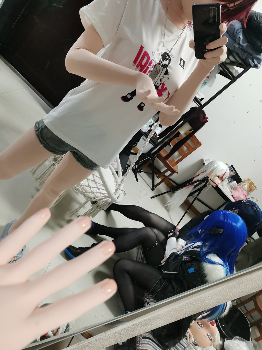 试一下新皮！指甲好看诶！
#kigurumi
#着ぐるみ