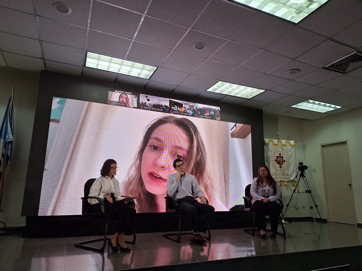 ONU Panamá (@onupanama) on Twitter photo ¡Hoy se celebró el I Foro Panameño de Gobernanza de Internet Juvenil (Youth IGF Panamá 2024) promovido por <a href="/ISocPanama/">ISOC Panamá</a> en <a href="/USMApanama/">USMA Panamá</a>! 🌐👩💻👨💻 Este espacio apoyado por <a href="/UNESCOsanjose/">UNESCO San José</a> busca fomentar el diálogo sobre el desarrollo de Internet y la participación de jóvenes panameños ¡Hoy se celebró el I Foro Panameño de Gobernanza de Internet Juvenil (Youth IGF Panamá 2024) promovido por <a href="/ISocPanama/">ISOC Panamá</a> en <a href="/USMApanama/">USMA Panamá</a>! 🌐👩💻👨💻 Este espacio apoyado por <a href="/UNESCOsanjose/">UNESCO San José</a> busca fomentar el diálogo sobre el desarrollo de Internet y la participación de jóvenes panameños