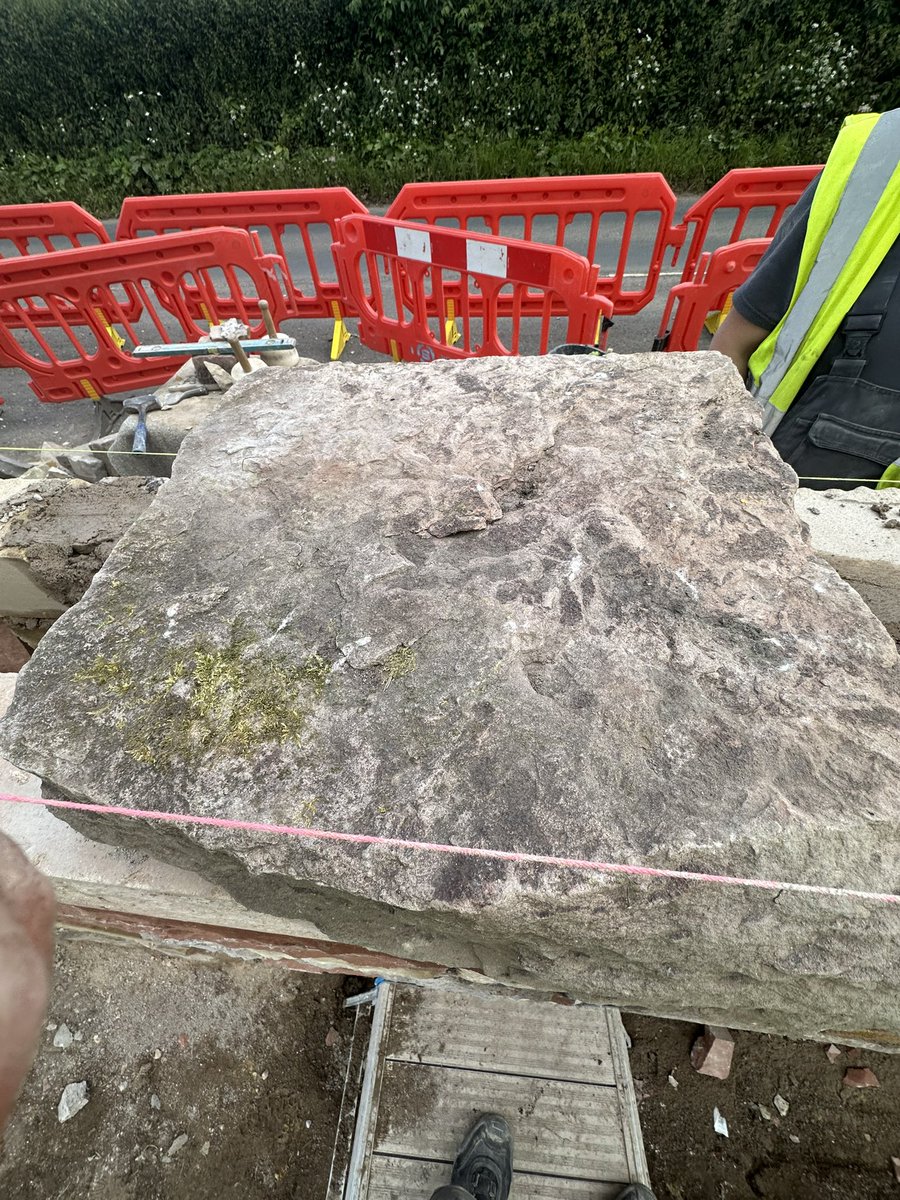 EdinburghStonemasons tweet media