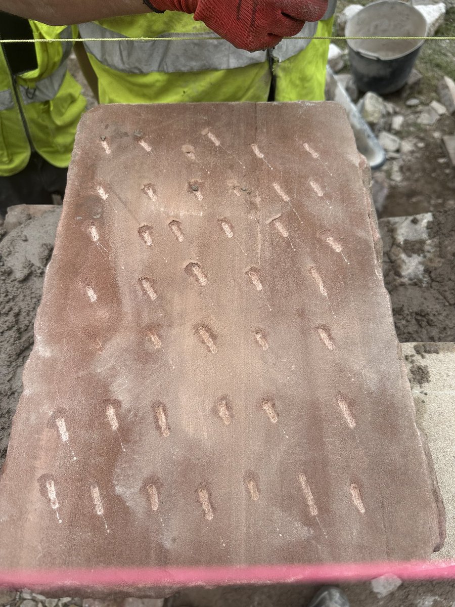 EdinburghStonemasons tweet media
