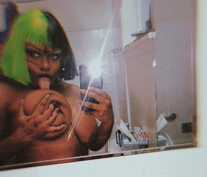 Mirror Selfies 🖤💦 .   .  .  .  .  .  .  https://t.co/chF3aprf1E https://t.co/20ZN8u7W33<a href="/tag/sfs"class="tags"><span>#sfs</span></a><a href="/tag/nsfw"class="tags"><span>#nsfw</span></a><a href="/tag/onlyfans"class="tags"><span>#onlyfans</span></a><a href="/tag/onlyfansgirl"class="tags"><span>#onlyfansgirl</span></a><a href="/tag/nsfwtwt"class="tags"><span>#nsfwtwt</span></a>