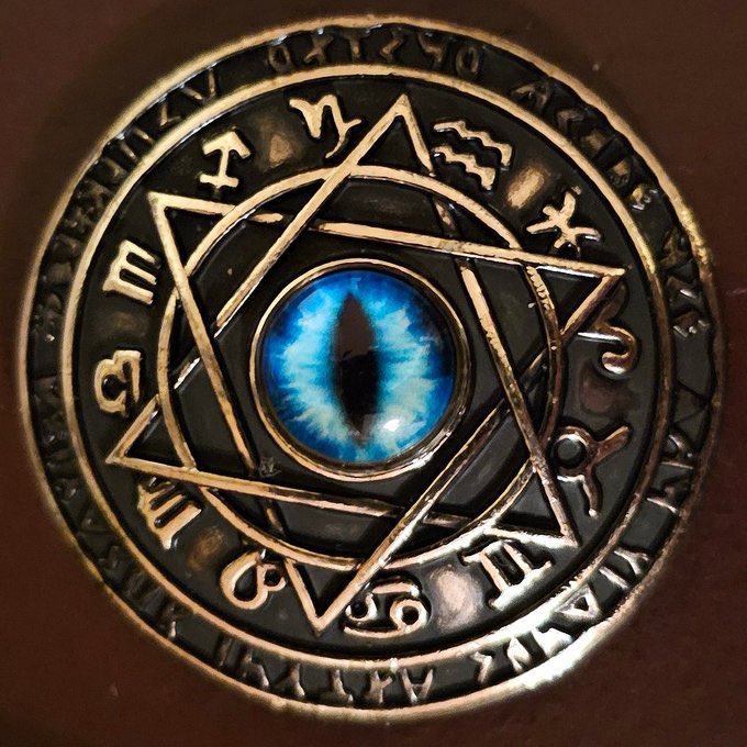 They are so many things you need to find in this life but first you have to find yourself 🔺