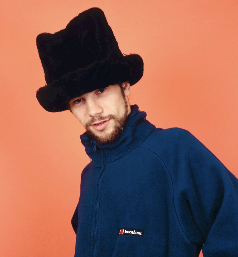 I don't know what to make of AI. When will Jamiroquai release a song clearly delineating how I should feel about it?