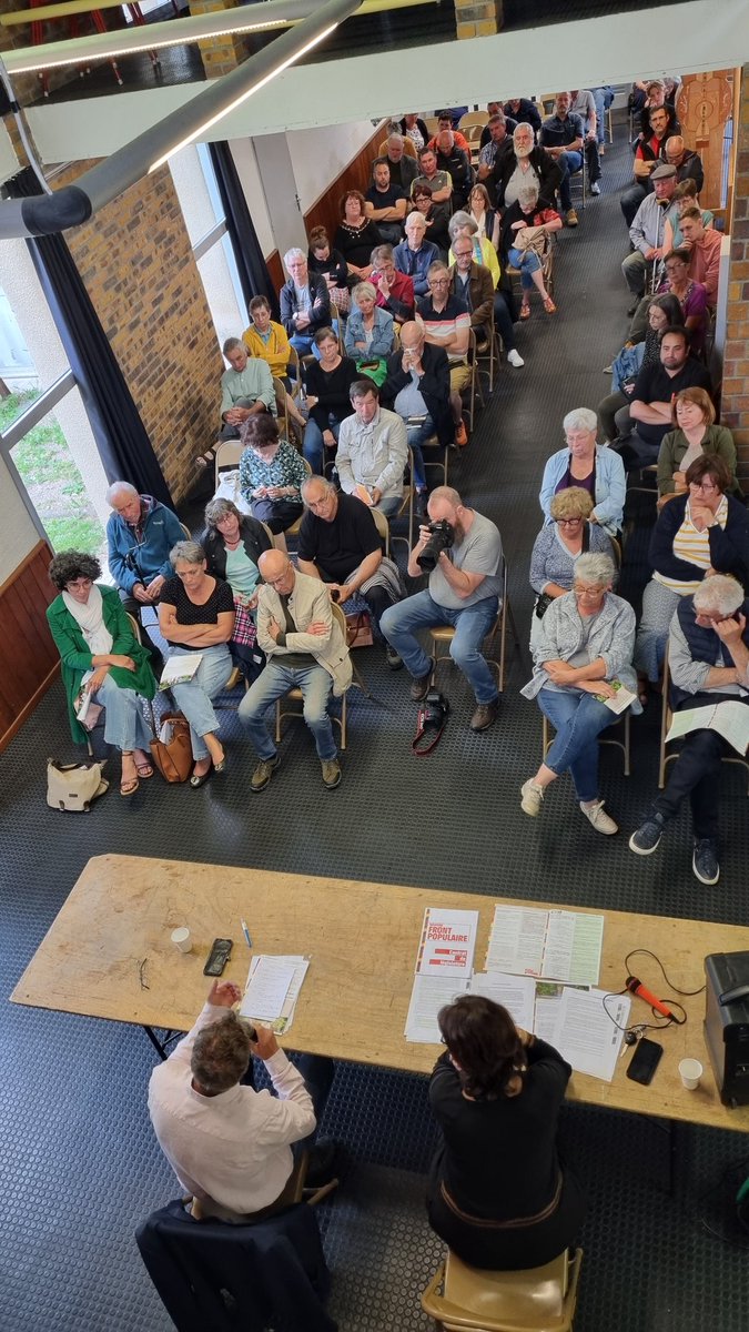 PCF48Cevennes's tweet image. Beaucoup de citoyen-ne-s pour rencontrer Sophie Pantel et Serge Gayssot, candidat-e-s du #frontpopulaire en Lozère pour les élections législatives anticipées ! ✊🍒