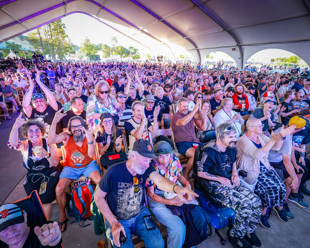 marinfair's tweet image. Get ready to rock out at the Marin County Fair! 

Concerts are all free with the price of general admission and start at 7:30pm daily, with the Splashback Music Fest starting at 3:30 on 7/4. 

Check the concert schedule at marinfair.org/concerts

#MarinCountyFair #MakeASplash