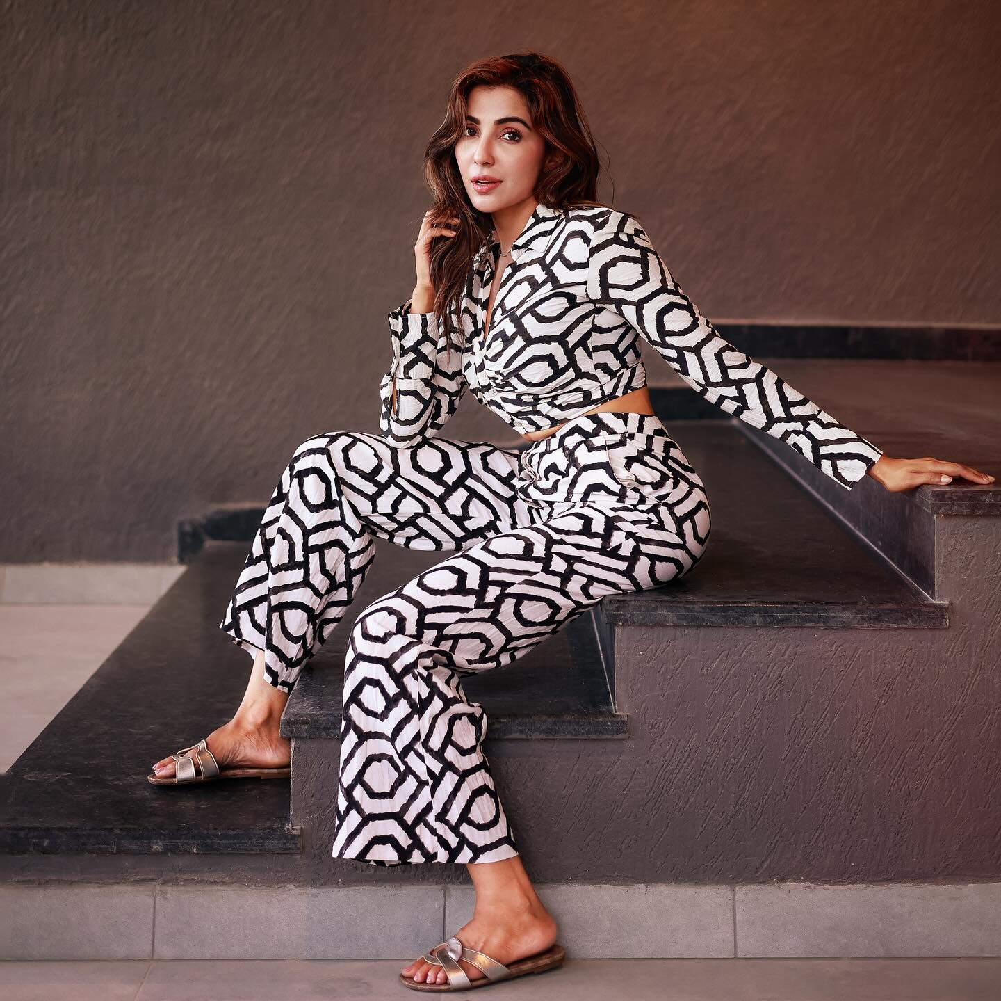 GQ7sk1SbwAEX2Bn?format=jpg&name=large