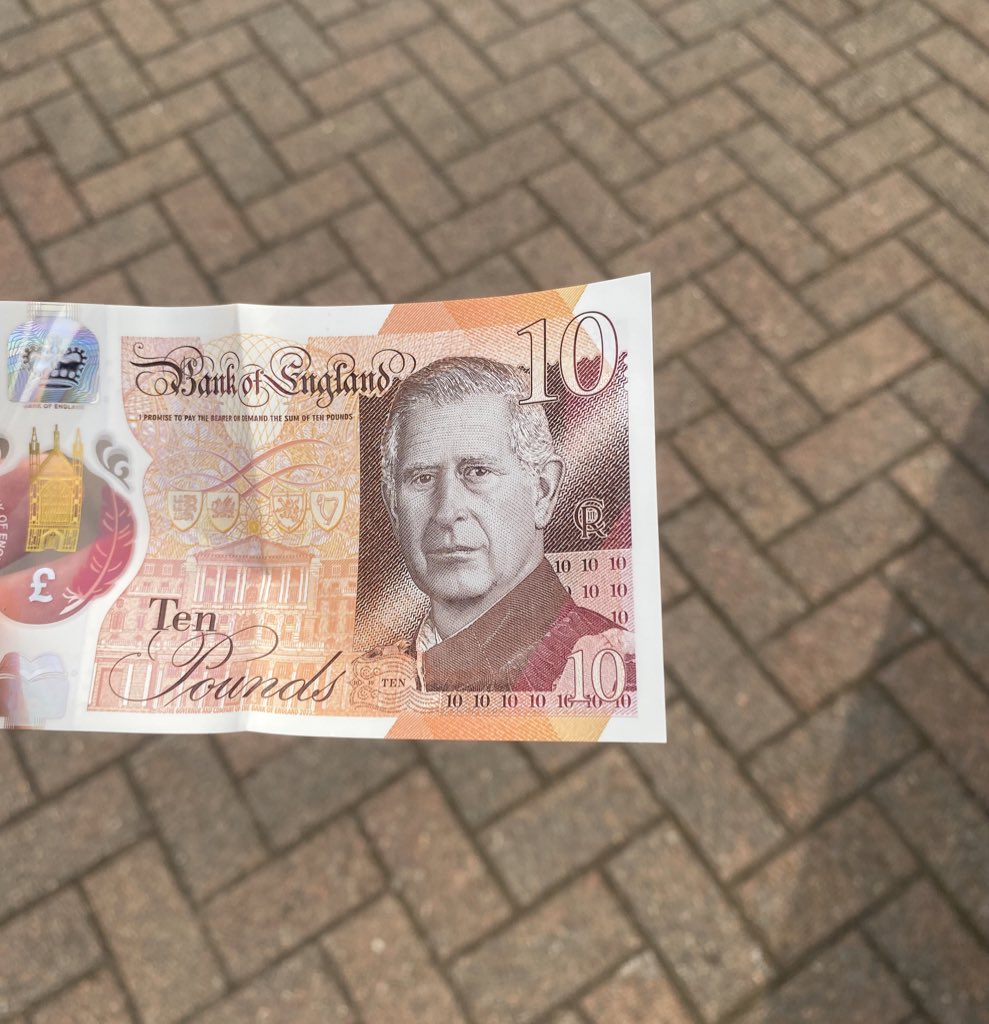 NoContextBrits's tweet image. Feel like pure shit just want her back x