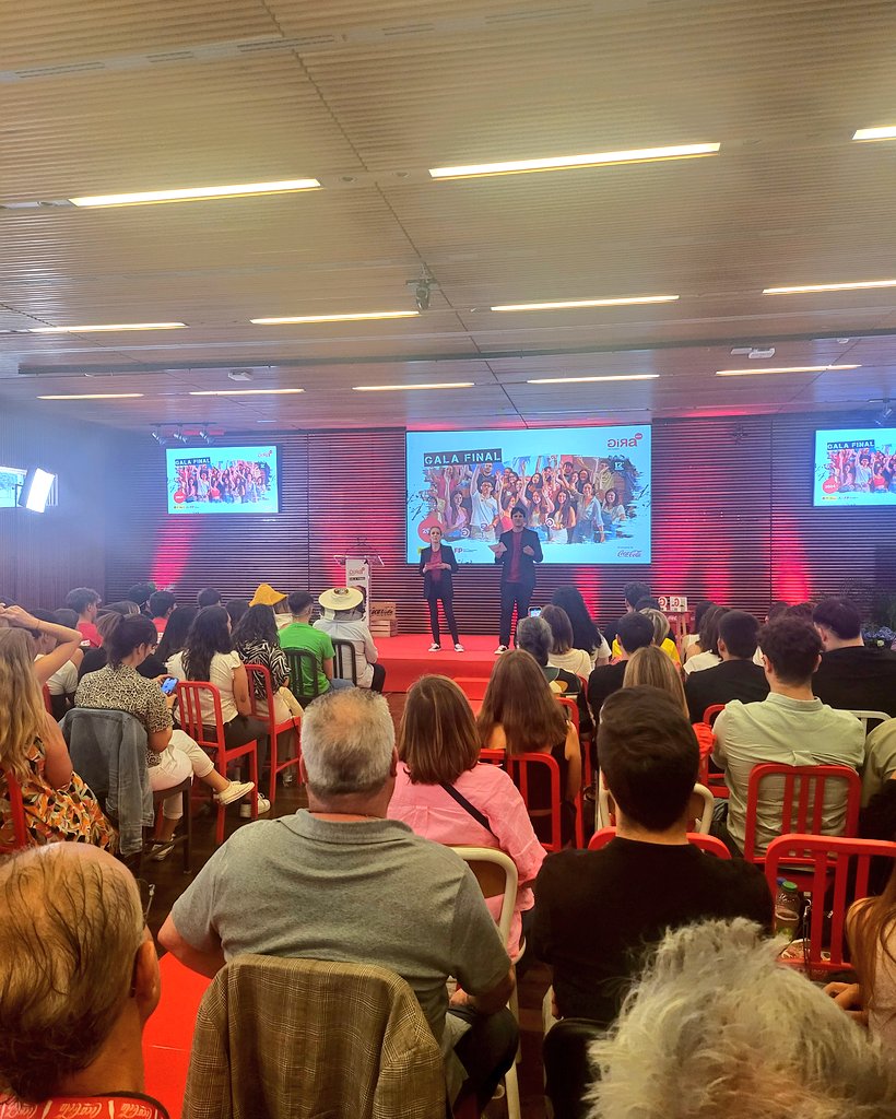 Comienza Premios #GiraCocacola con IESSanBlas Teruel de finalistas.
<a href="/ybspain/">Youth Business Spain</a> <a href="/CocaCola_es/">Coca-Cola España</a> 
<a href="/fp_aragon/">FP Aragón</a> #fpdual