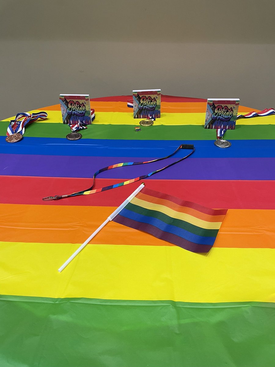 Frances Bowen tweet media