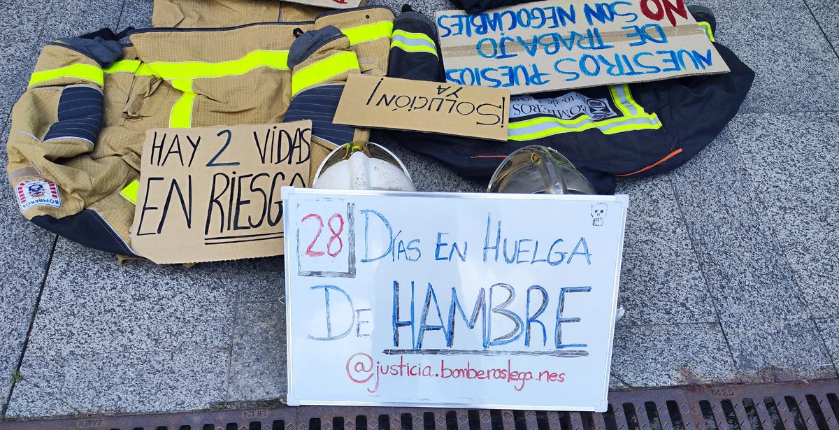 4 semanas desde que empezó la huelga de hambre.
Trabajando en la pandemia, en el atentado de Leganés Norte o en innumerables siniestros , dando su vida laboralmente hablando.
Ahora sí que pueden dar su vida buscando una solución
Apoyad desde <a href="/justicia/">Meyer</a>.bomberosleganes (Instagram)