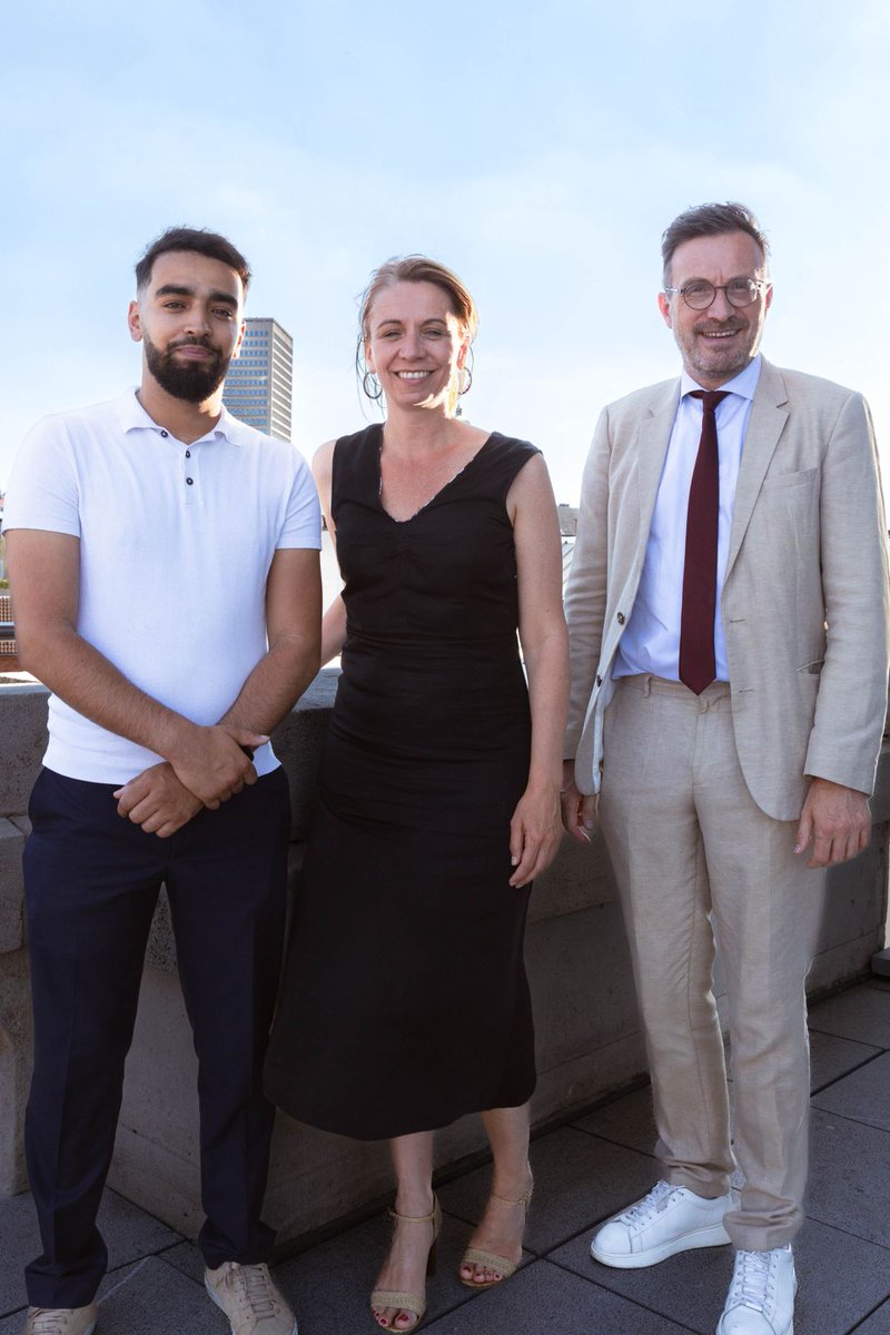 Het is een enorme eer om de Brusselaars te mogen vertegenwoordigen. Ik zal mijn best doen om jullie stem luider te laten klinken en onze stad eerlijker, betaalbaarder, efficiënter, veiliger, dynamischer, netter en simpelweg nog toffer te maken. Want Brussel is van iedereen ❤️