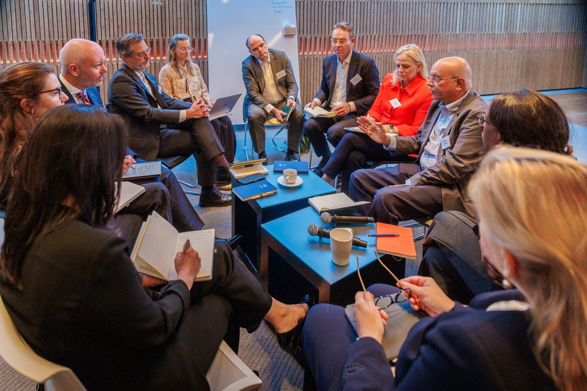 We hosted an event with <a href="/wef/">World Economic Forum</a> &amp; 32 board directors to discuss how to catalyse boardroom action on the #ClimateCrisis. The board leaders agreed that there's a strong business case for climate action &amp; board leadership is crucial: bit.ly/4ewLDhj #DirectorsForClimateAction