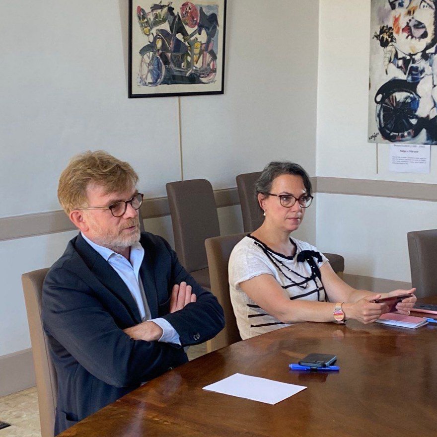 MFesneau's tweet photo. Permanences citoyennes  |  Toujours à votre rencontre ces derniers jours dans les communes de Loir-et-Cher à Cormeray - Chitenay - Cellettes à Seur - Chailles - Candé sur Beuvron - Villerbon - Chaumont-sur-Loire » - Vallières-les-Grandes - Saint-Denis-sur-Loire - Montlivault - Saint-Gervais la Forêt - Montils -Monthou-sur-Bièvre - La Chaussée Saint-Victor.

Pour vous écouter et débattre autour d’un projet commun, car c’est en partant de vos attentes que nous construirons des réponses locales et nationales plus efficaces pour l’accès aux soins, aux services publics, au logement ou à la sécurité.