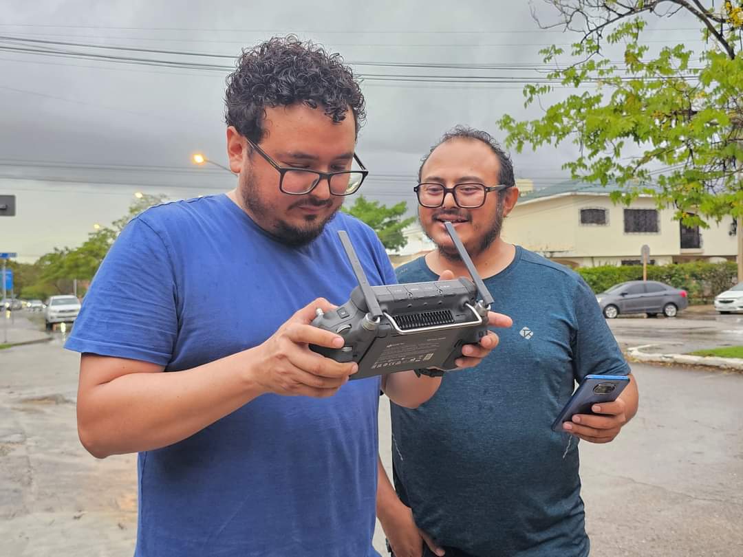 ¡CONFIRMADO! GL DRONE, LA UNICA EMPRESA YUCATECA CON EQUIPO DRONE PARA DOCUMENTAR FOTOS AEREAS INCLUSO CON LLUVIA.