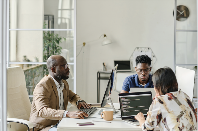 Compliance Integration with Okta using Workspace ONE Access, Tunnel, and APIs dy.si/uq8vga