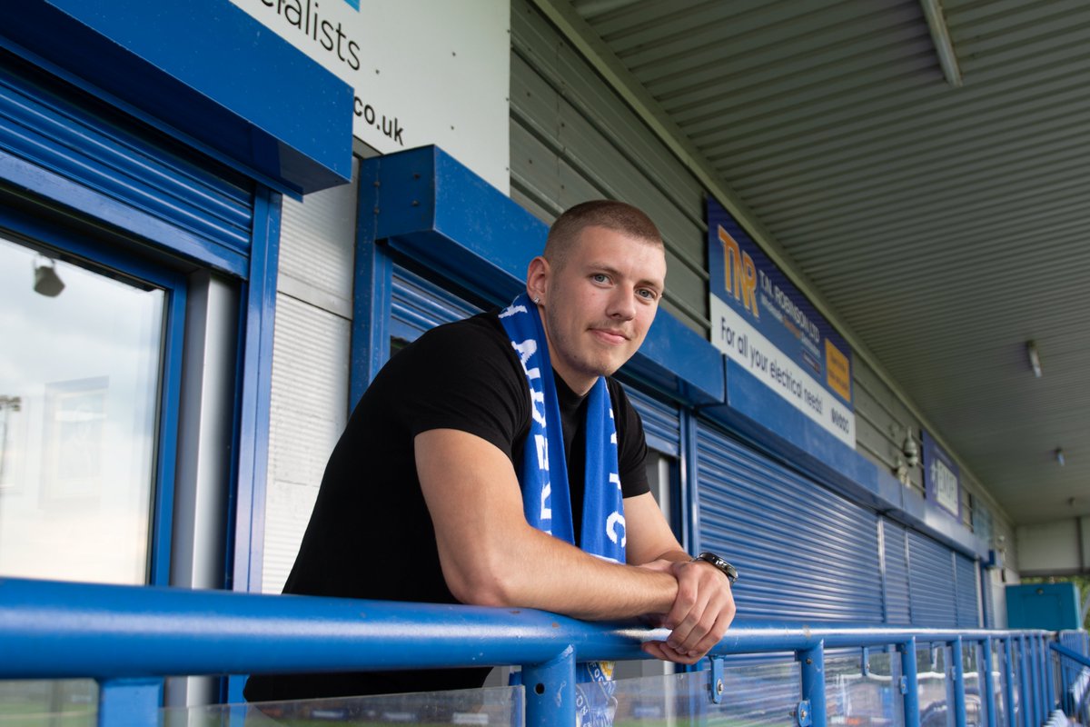 CurzonAshton's tweet photo. 𝐃𝐚𝐫𝐛𝐲 𝐚𝐭 𝐭𝐡𝐞 𝐓𝐚𝐦𝐞𝐬𝐢𝐝𝐞! 💙

#UTN | #TheNash https://t.co/WbyuWPwcEv