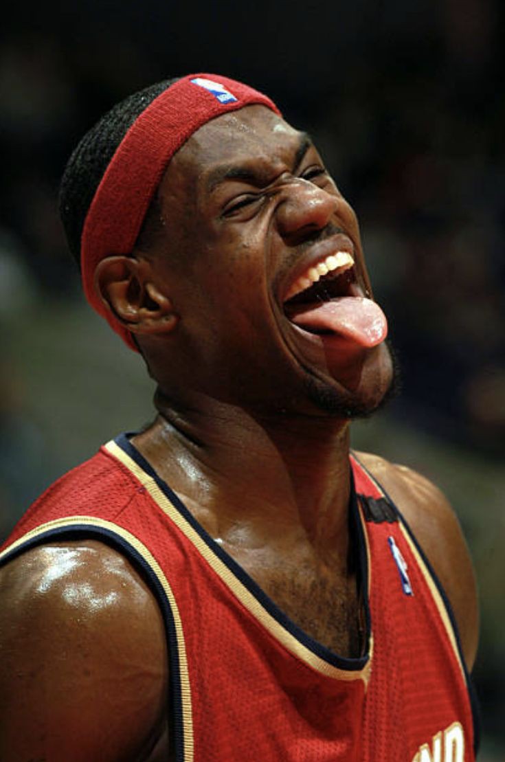 ๐ฅ๐๐ฆ๐ฃ๐๐๐ง๐๐จ๐ ๐๐ ๐๐๐ก ๐ท๏ธ tweet media