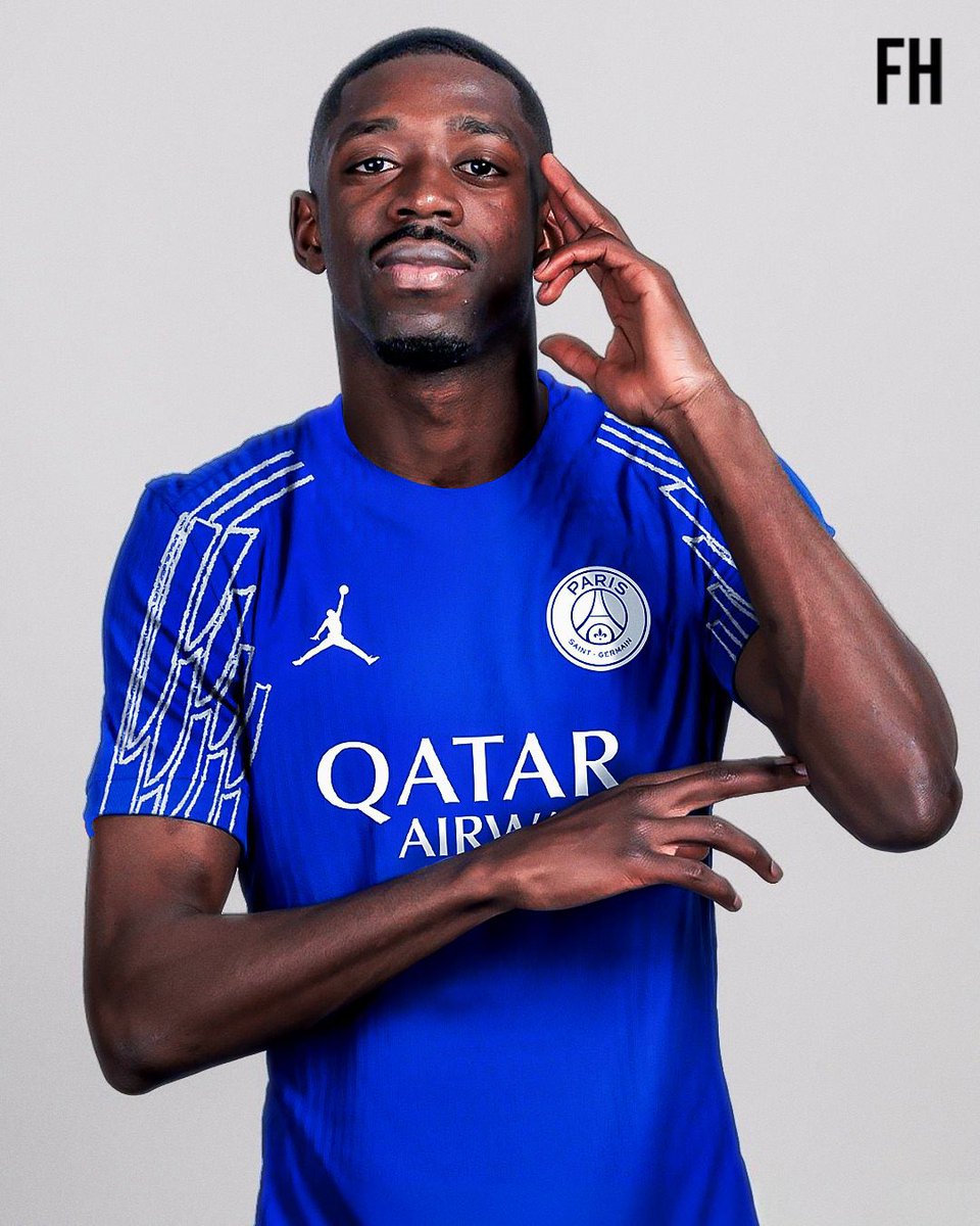 ActuFoot_'s tweet photo. Le futur maillot fourth du PSG. 👀💙

📸 @Footy_Headlines https://t.co/JFwsfQBHt2