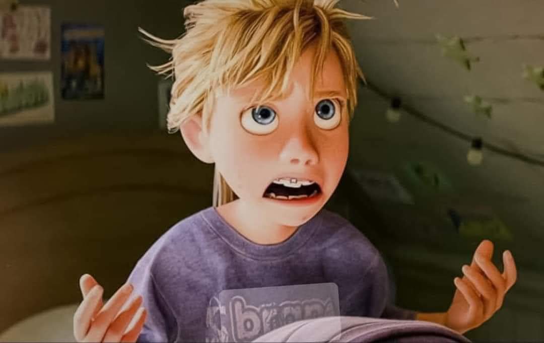 Tripbye's tweet image. No Riley, y espérate a que te enamores de un codo que no te quiera pagar un viaje. 😞

#tripbye #intensamente #riley #viajar #viajes #agenciadeviajes #yoviajocontripbye #memes #humor #emociones