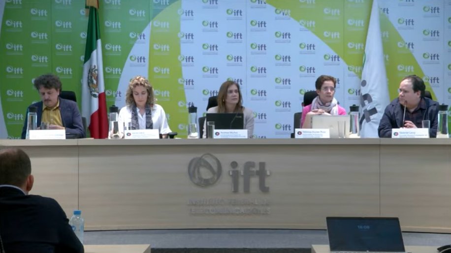 CRCCol's tweet photo. La @CRCCol hace parte del #SIMRA 2024, con la participación de la Comisionada @andreabmunozg en el conversatorio ¿Equilibrio en la oferta de contenidos audiovisuales en línea? Fortalecimiento de la producción local y acceso a contenidos globales. https://t.co/5OENhP2mqB