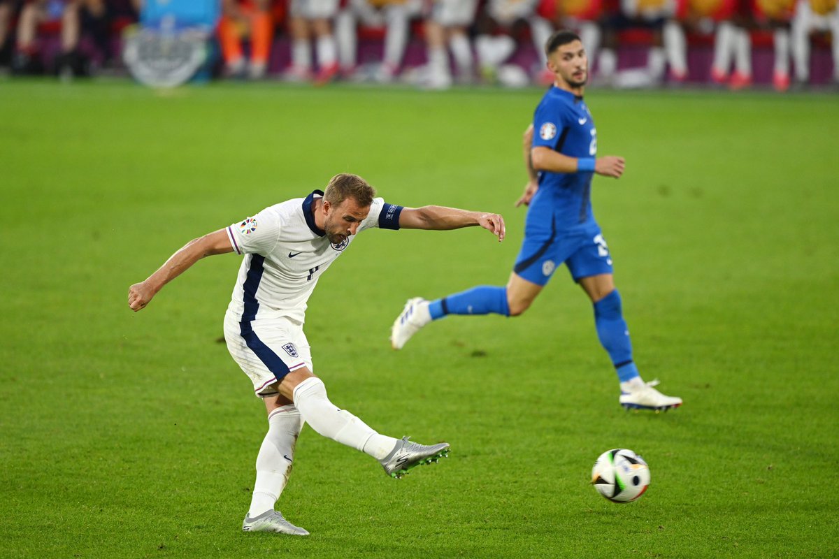 Harry Kane tweet media