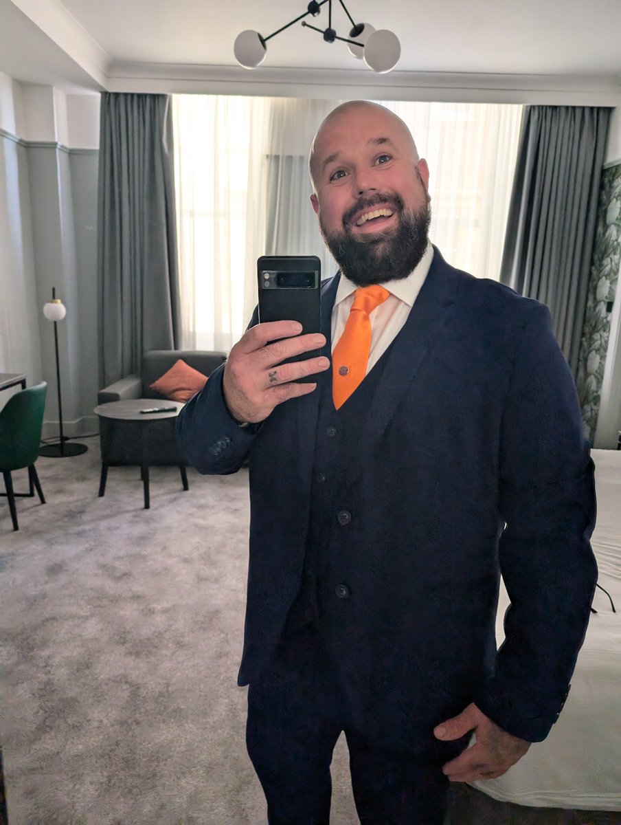 ChrisSt49455816's tweet image. Heard some brilliant speaker had some good debates and made some new contacts so far so good. #CommunityUnion #OneUnion #Conference24