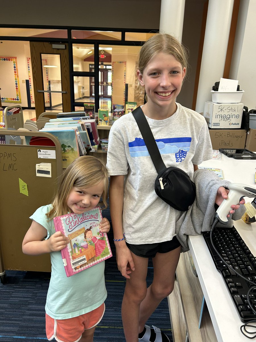 Brookfield Elementary Library tweet media