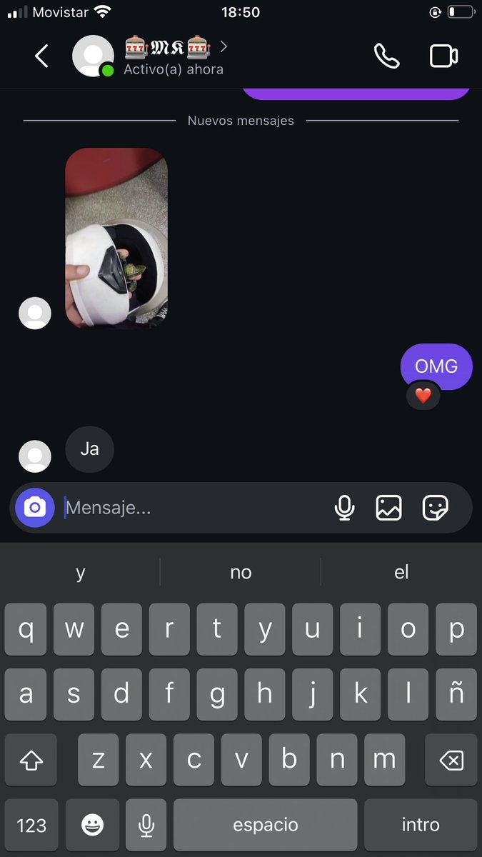 mi novio dijo q iba a comprar aca nomas  y fue a comprar hamburguesas LOAMO