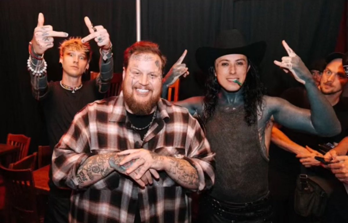 mgk_usa's tweet image. Machine Gun Kelly, Jelly Roll, &amp;amp; Ronnie Radke 🔥