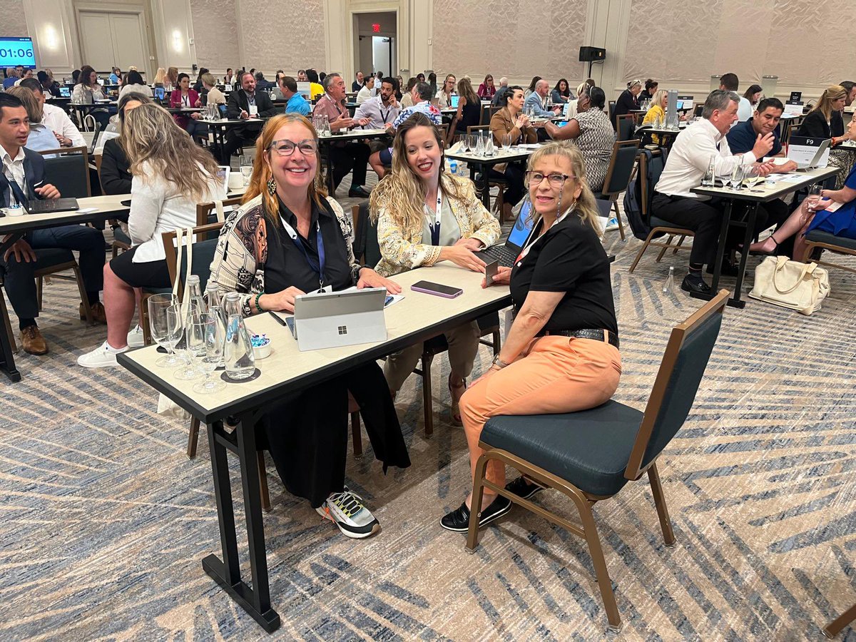 SitgesCb's tweet photo. 👯♀️ Sitges CB and Meliá Sitges and ME Sitges Terramar hotels by Meliá Hotels International are present at the m&i workshop in Miami promoting Sitges.
40 face to face meetings in 3 days and networking with USA and LATAM #eventproffs
#SitgesLovesEvents #SitgesAnytime https://t.co/tvpzwZMaDj