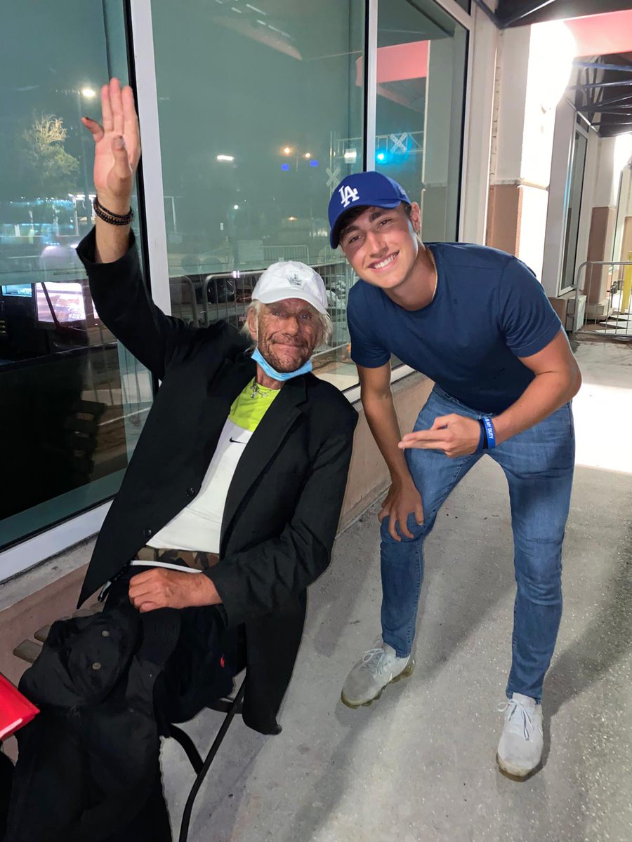 Remembering Bear: A Story from The Give Back Community's Early Days

Four years ago,

When we started The Give Back Community ,

We met one of our first homeless friends: Bear.

I still vividly remember my initial encounters with him.

At first glance,

Bear struck me as an