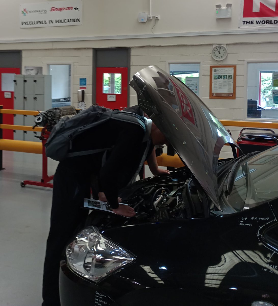 BCSchool1's tweet image. BCS year 10 students had the chance to get their heads under the bonnet at a taster morning @BuxtonLeek today! We are so proud to hear that their staff thought our students displayed professional behaviour and  enthusiasm. A credit to our school! #lovelearninglovelife @embarkfed