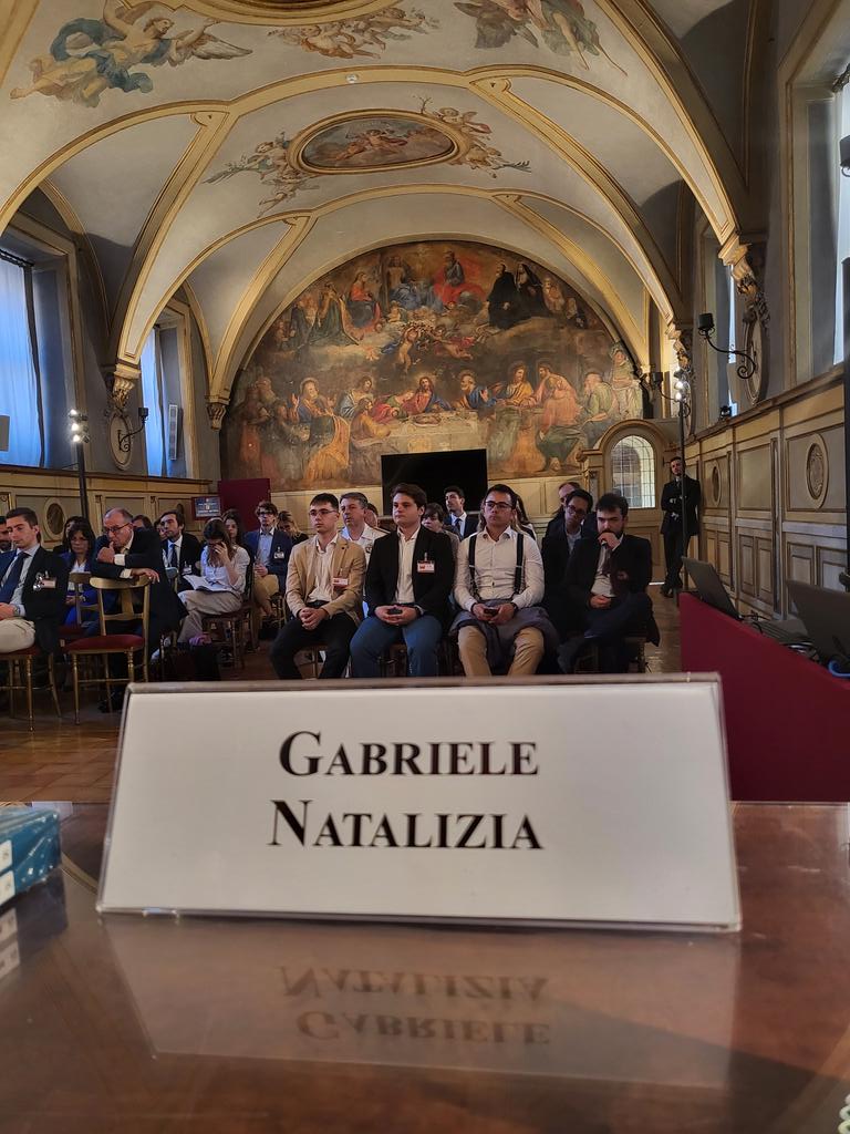 📚 📣oggi grande dibattito alla sala del Cenacolo della Camera dei deputati su "L'interesse nazionale nell'economia delle aziende" di A. Quagli (Franco Angeli) <a href="/UniGenova/">Università di Genova</a> con
<a href="/MarcoOsnato/">Marco Osnato</a> <a href="/guerini_lorenzo/">Lorenzo Guerini</a> <a href="/FCoticchia/">Fabrizio Coticchia</a> <a href="/KarolinaMuti/">Karolina Muti</a> <a href="/LorenzoTerm/">Lorenzo Termine</a> <a href="/Geopoliticainfo/">Geopolitica.info</a> <a href="/mazziottidicels/">Matteo Mazziotti di Celso</a>