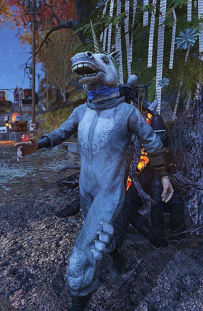 tooniversal's tweet photo. Everyone in chat today: It's hideous... I love it. I NEED it!

Fasnacht is LIVE In @Fallout 76 with lots of new rewards!

#Fallout76 #Fallout https://t.co/yzdMuBLPDN
