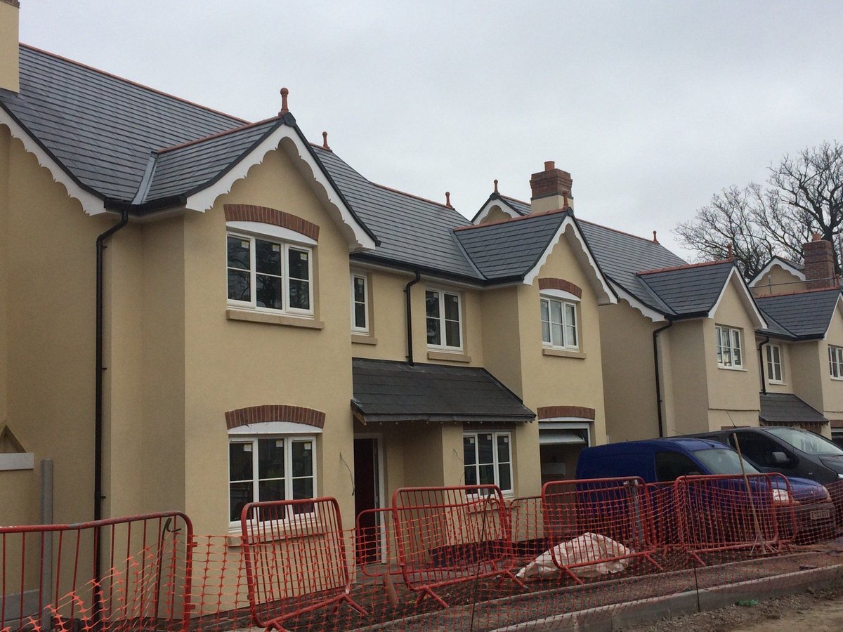 Roweaverdevelop's tweet image. 🌈 Elevate your home's appeal with Roweaver's bespoke fascias & soffits! We custom-design to match your unique style. ✨
🏠 Aluminium soffits for that sleek look
🔍 Hidden fixings for a seamless aesthetic
buff.ly/2ZiWzrf
#HomeImprovement #CustomDesign #FasciasAndSoffits