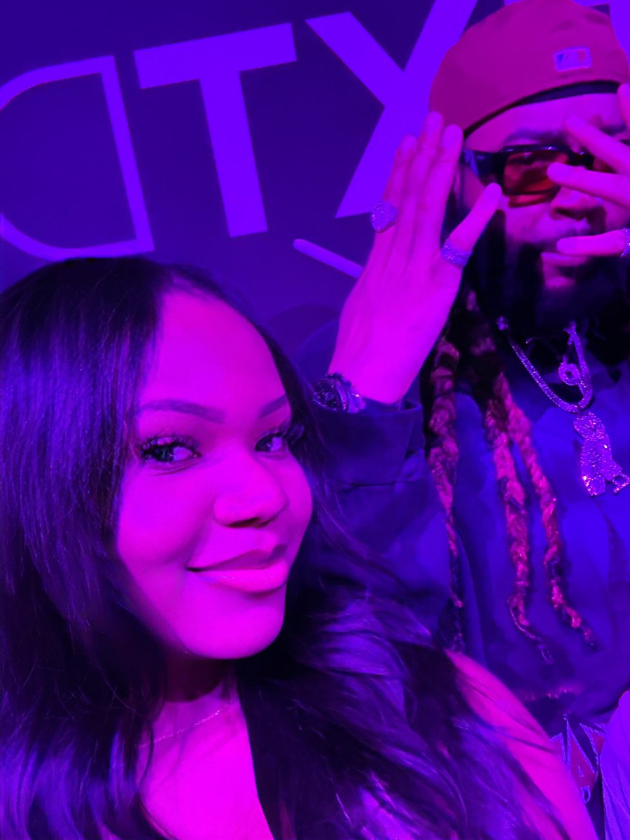 sierraaaliyahh's tweet photo. Fav photos ever @partynextdoor https://t.co/GOKGATQLim