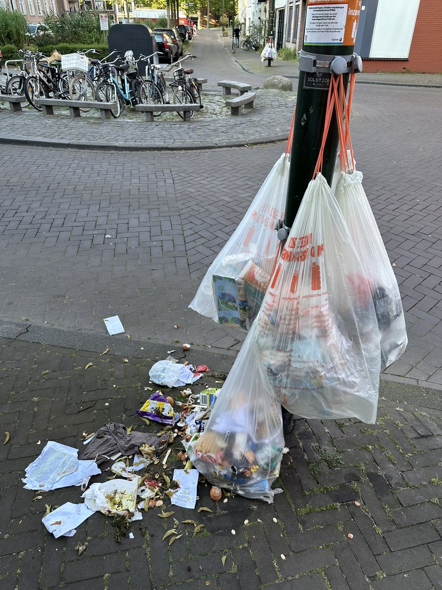 Beste @michelk , we proberen dit nu alweer een paar jaar. Eigenlijk is er in al die jaren altijd hetzelfde geweest. Het is een puinhoop. #nonnenwater