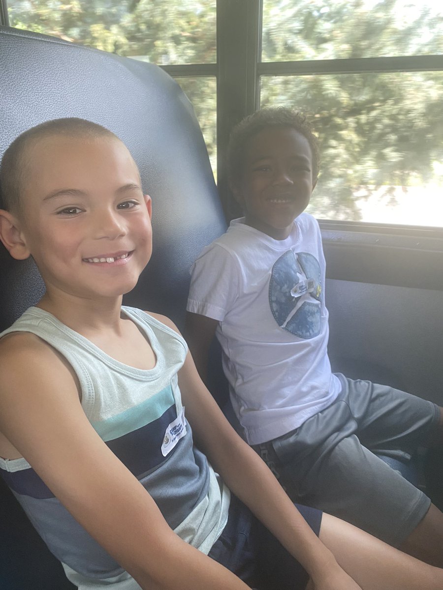 AFleckal's tweet image. Bus riders are always a fun part of field trips!  @ShoalCreekStars @LPSSummerAdv #starssc #LPSSummer2024