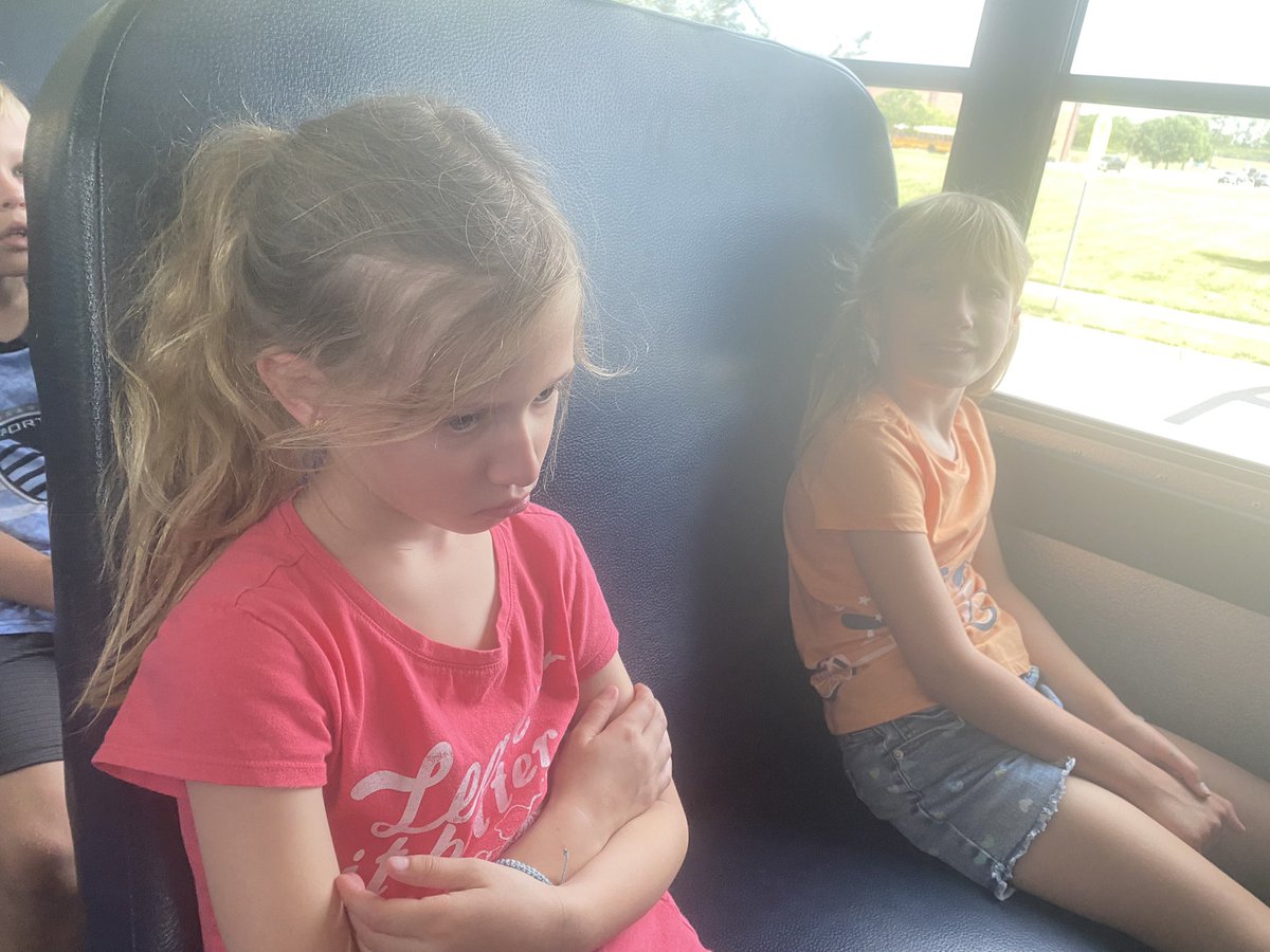 AFleckal's tweet image. Bus riders are always a fun part of field trips!  @ShoalCreekStars @LPSSummerAdv #starssc #LPSSummer2024