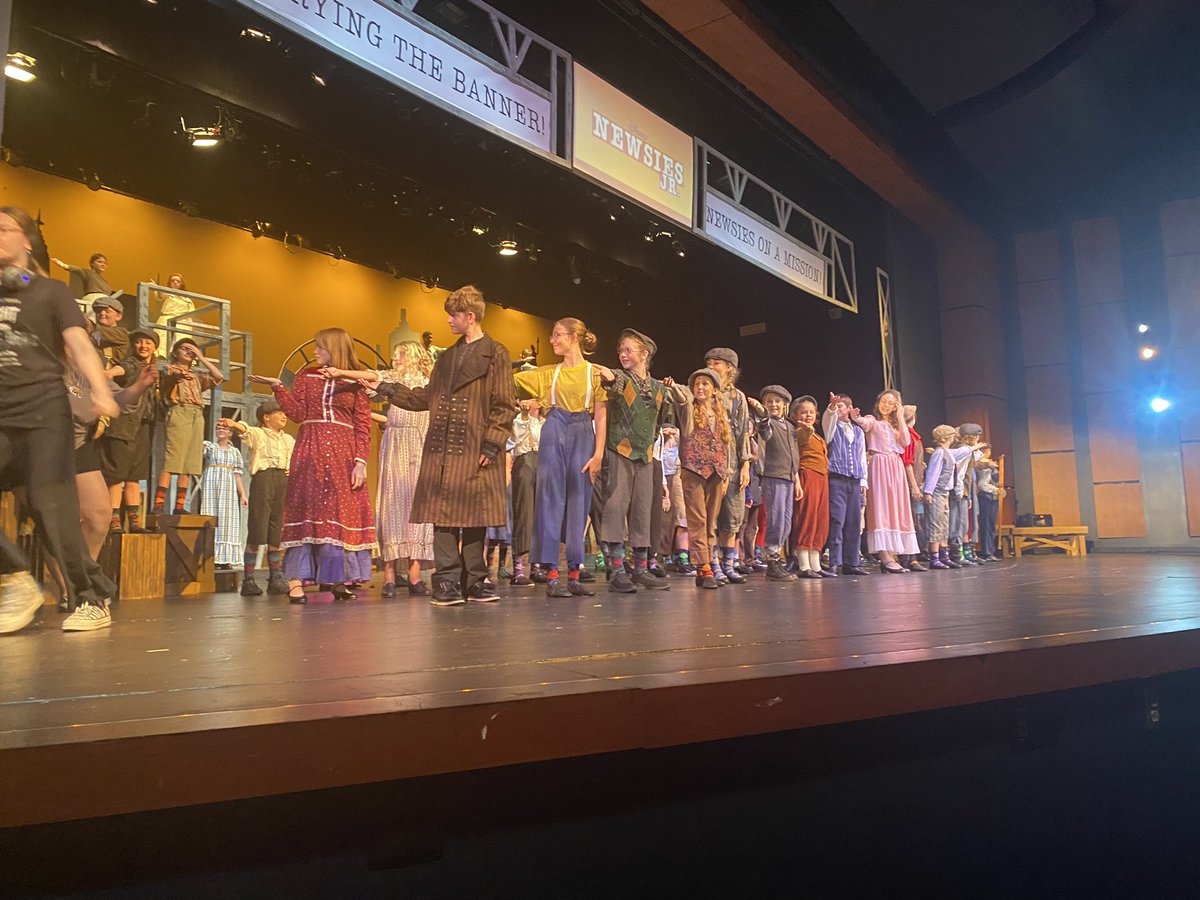 AFleckal's tweet image. Spotted some familiar faces in the cast of the Creative Arts production of Newsies Jr. this afternoon.  @ShoalCreekStars @LPSSummerAdv #starssc #LPSSummer2024